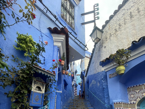 シャウエンの町並みは可愛かったです