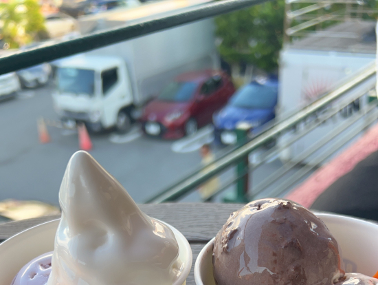 ブルーシールアイス!濃厚で美味しかった。