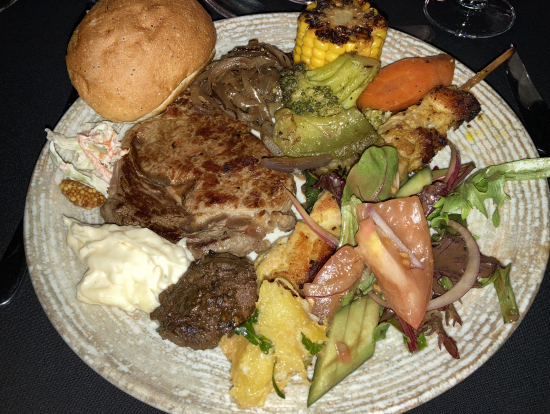 カンガルー肉もあって美味しかったです