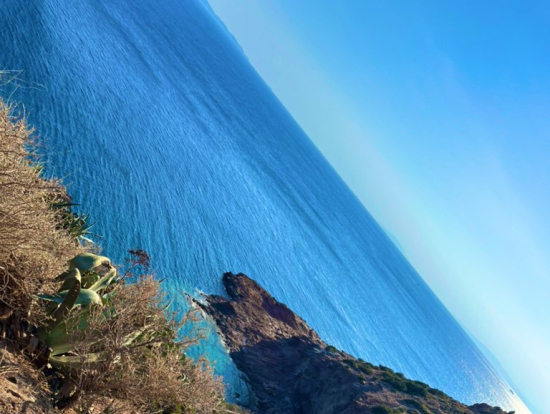 海の色の綺麗さに感動です