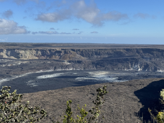 2018年の噴火で広がった火口