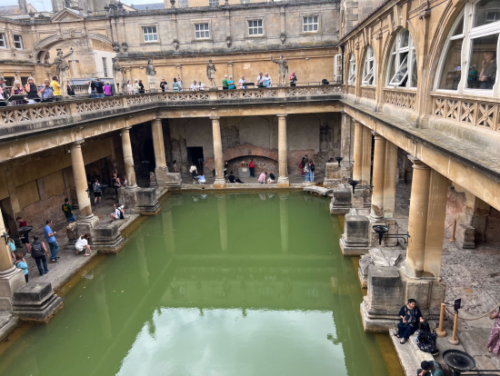 ローマンバスの大きさに驚き