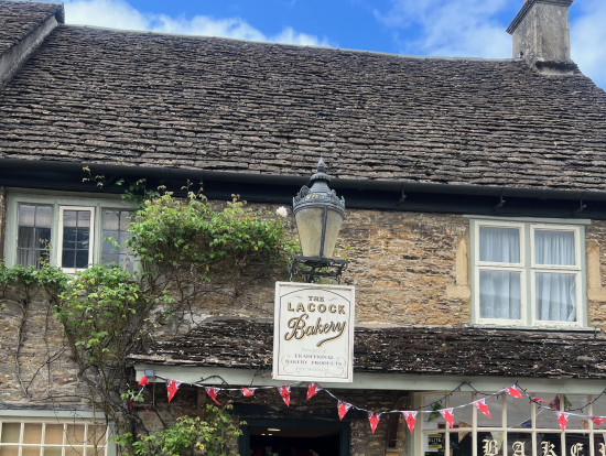 コッツウォルズ地方・レイコックという小さな村