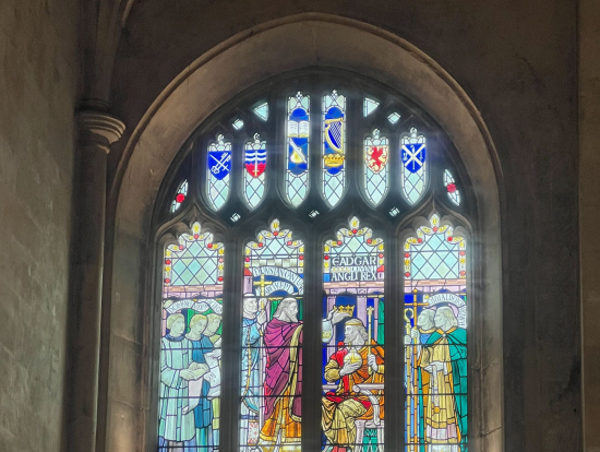 バース大聖堂の中も美しかったです