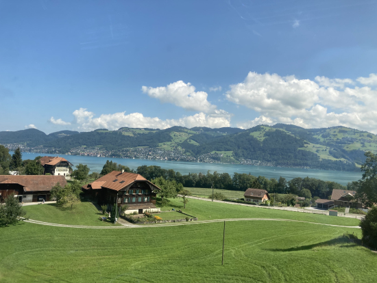 車窓からの景色（インターラーケン付近）