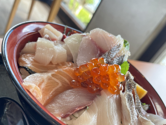 海鮮丼おいしかったです!