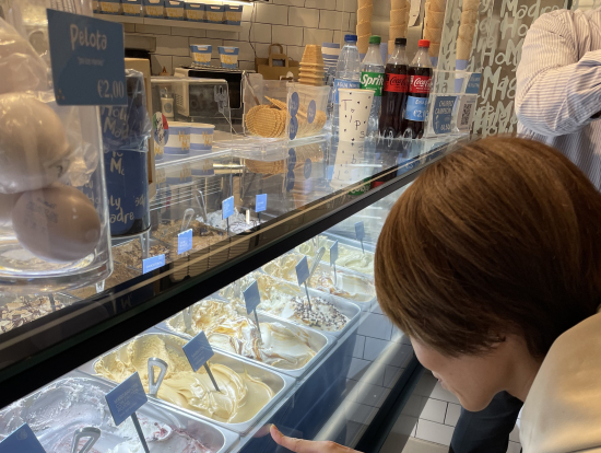 3件目はジェラート屋