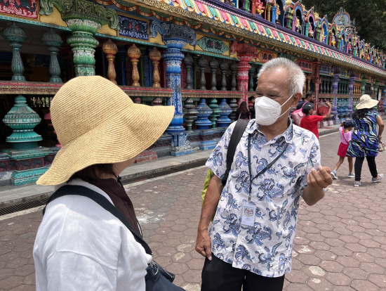 いろいろ説明してくれます