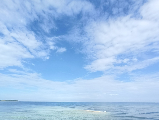 美しいバラス島