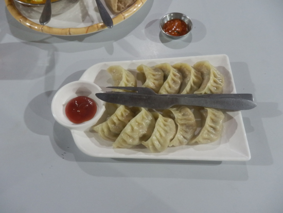 オーストラリアンキャンプで食べたモモ