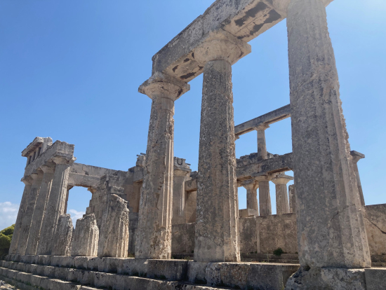 神殿(アクロポリスほどではないですが結構大きいです)