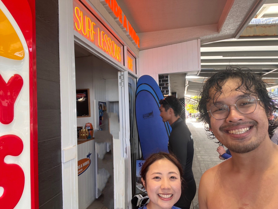 レッスン中は写真を撮る余裕がなかったので、終わってからお店の前で撮影!