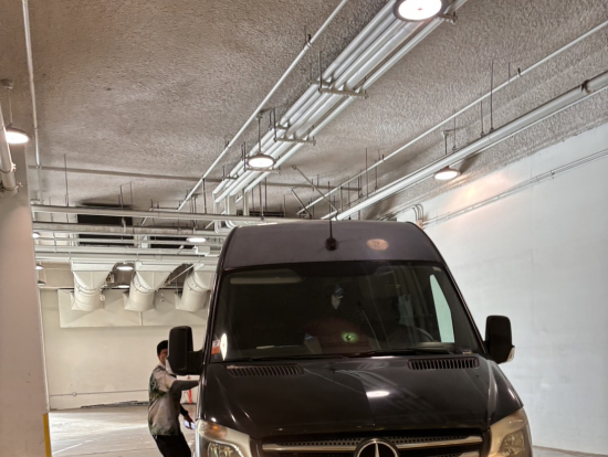送迎車