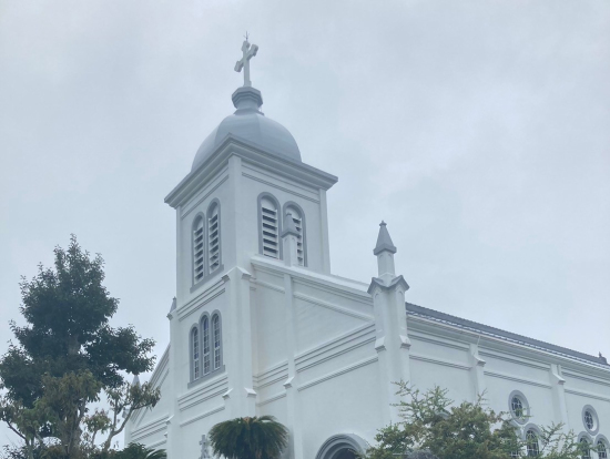 大江教会へガイドさんと