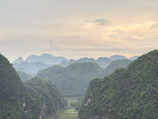 ムア洞窟:田園風景