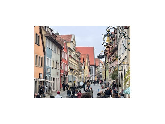 カラフルな街並