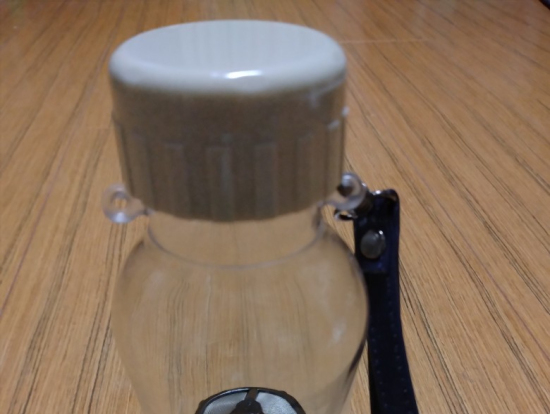 お茶屋さんで購入できるお茶ボトル