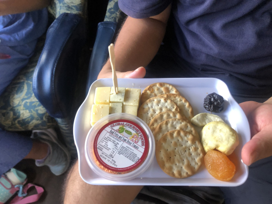 飲み放題と軽食