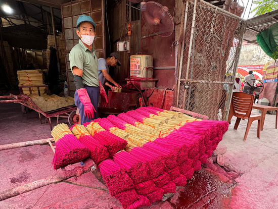 線香芯の色付け